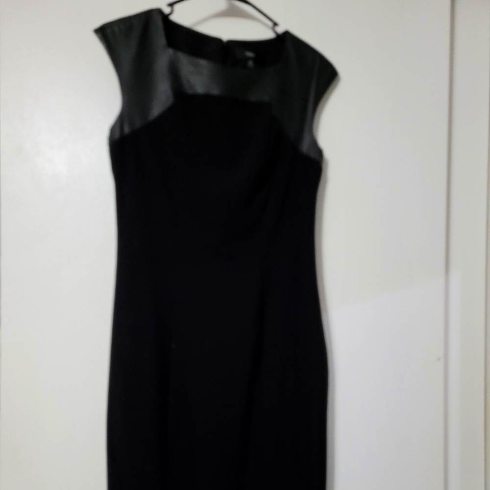 To the knee fitted dress